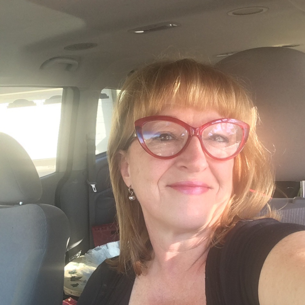Meet your Posher, Mimi